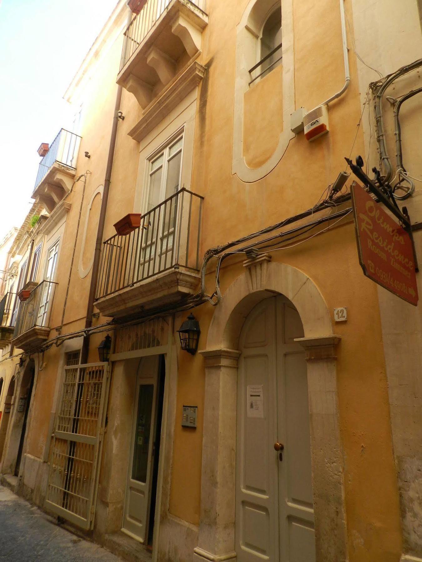 סירקוזה Olimpo Residence מראה חיצוני תמונה